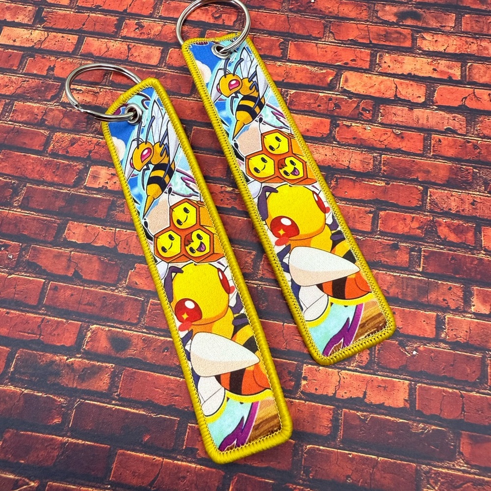 1 Piece Double Sided 5 Inch Beedrill Keychain